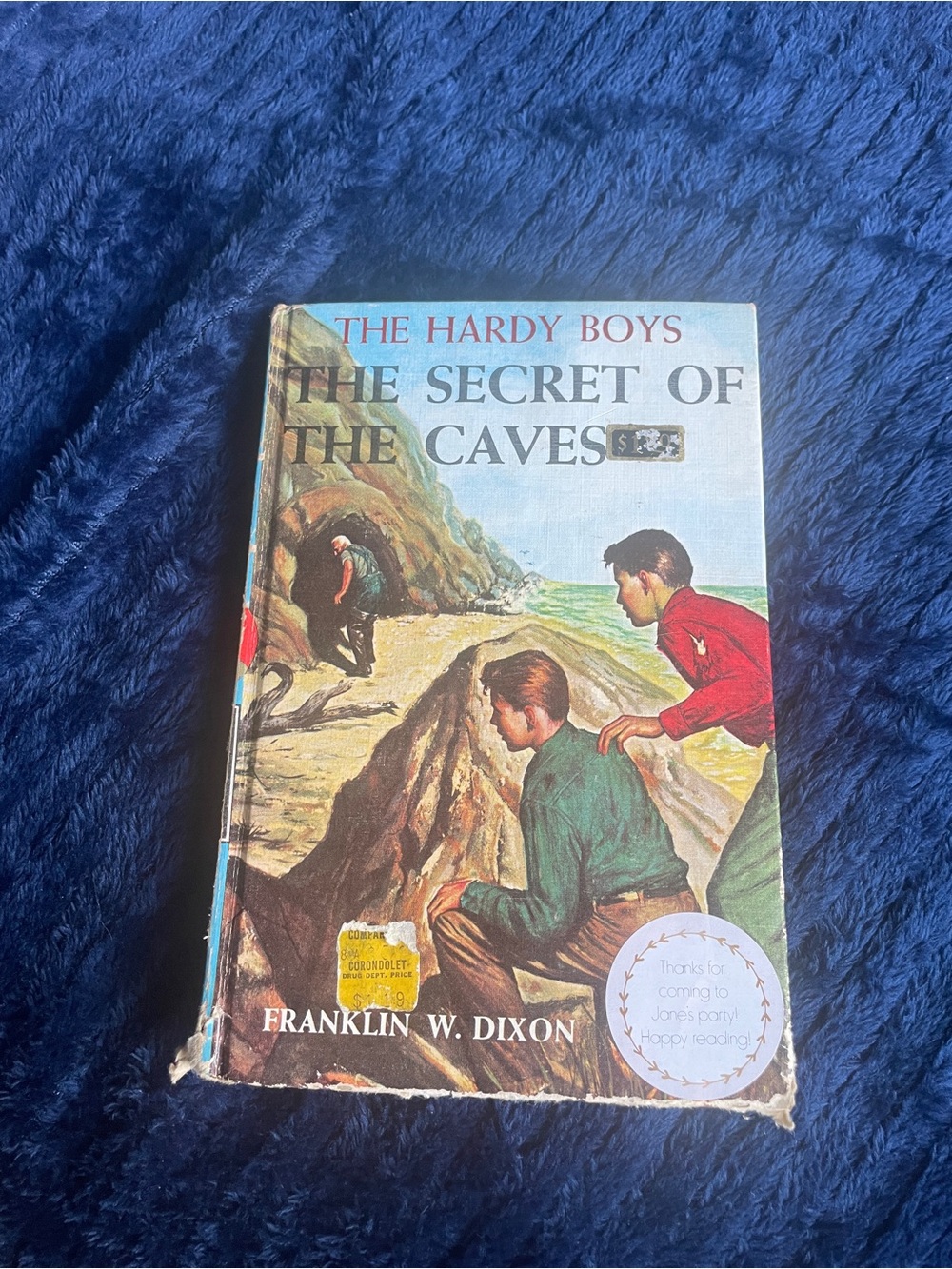 The Hardy Boys Grosset & Dunlap Vintage Book “The secret of the caves”